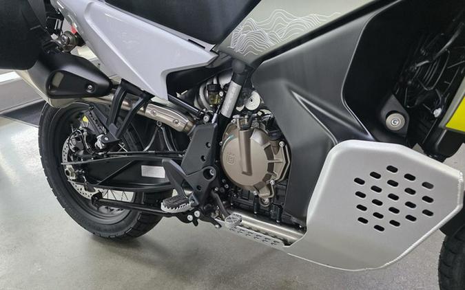2027 Husqvarna Norden 901 Expedition