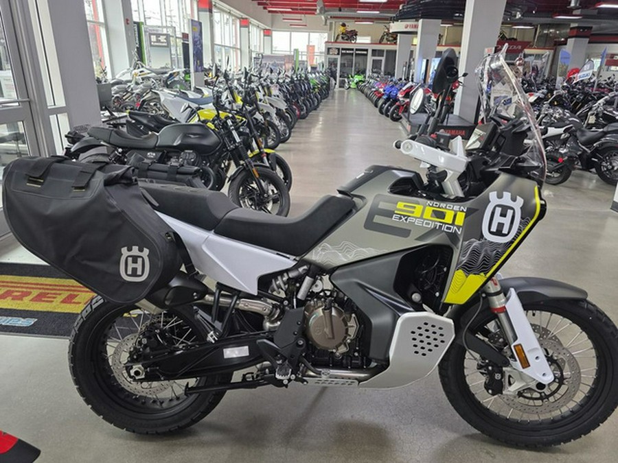 2027 Husqvarna Norden 901 Expedition