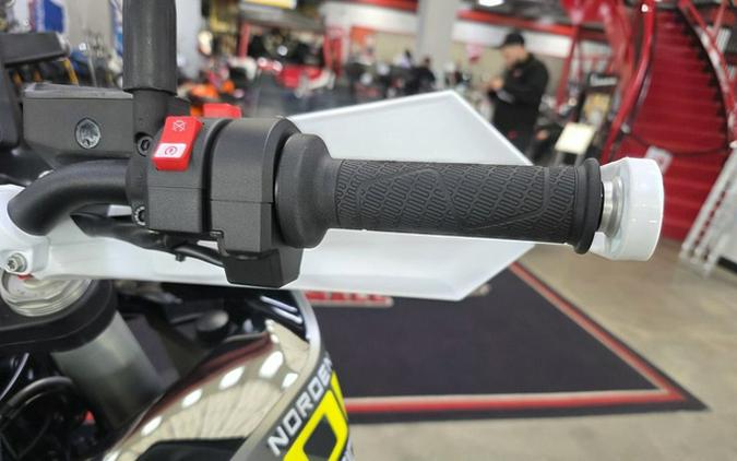 2027 Husqvarna Norden 901 Expedition