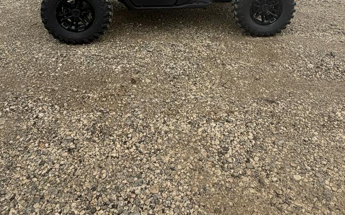 2026 Can-Am Defender Limited HD11