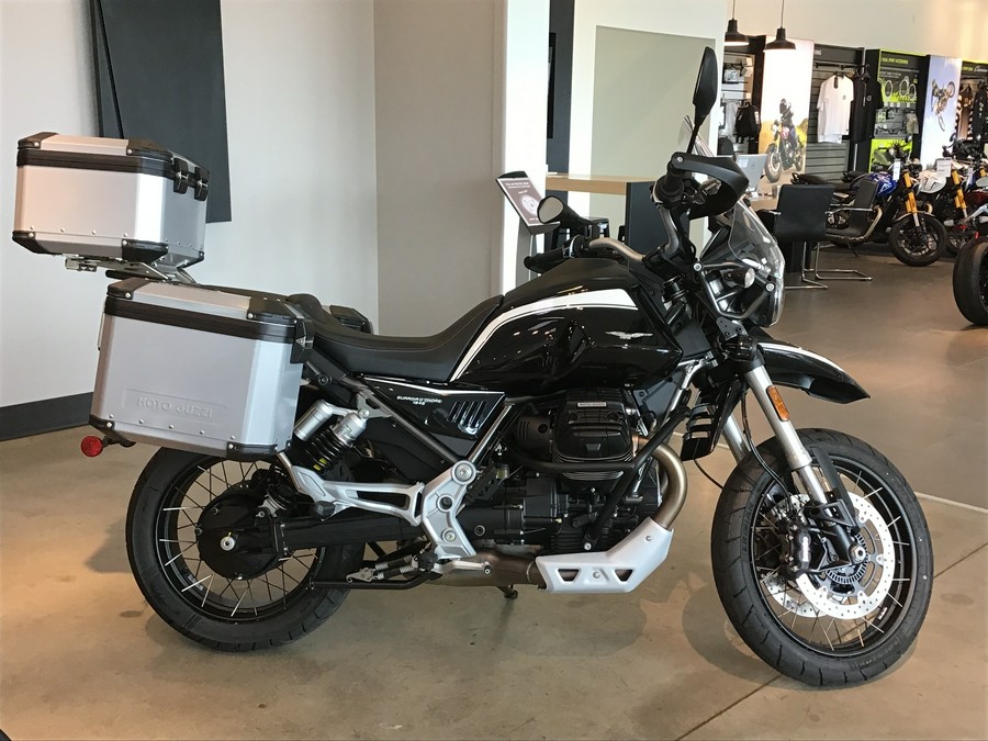 2023 Moto Guzzi V85 TT Guardia D’onore