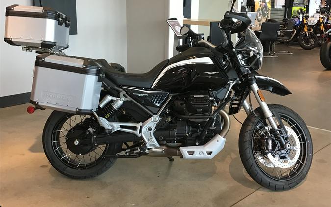 2023 Moto Guzzi V85 TT Guardia D’onore