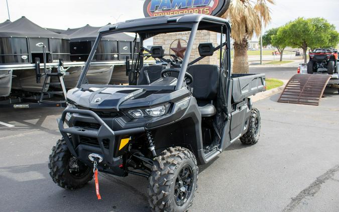 2026 CAN-AM DEFENDER PRO XT HD10