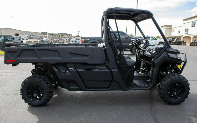 2026 CAN-AM DEFENDER PRO XT HD10