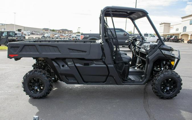 2026 CAN-AM DEFENDER PRO XT HD10