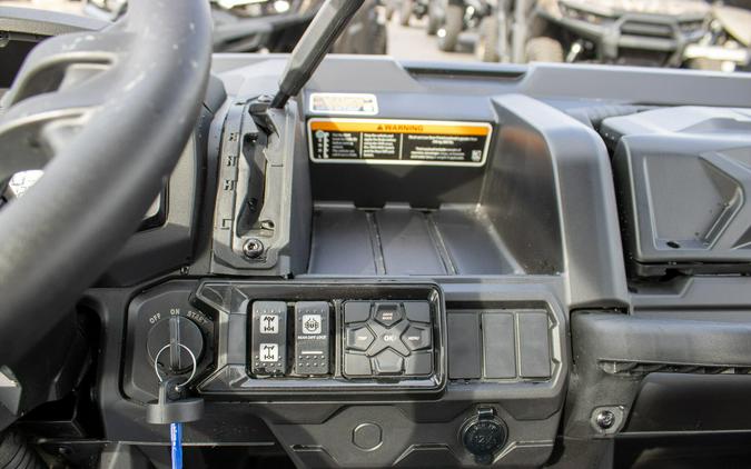 2026 CAN-AM DEFENDER PRO XT HD10