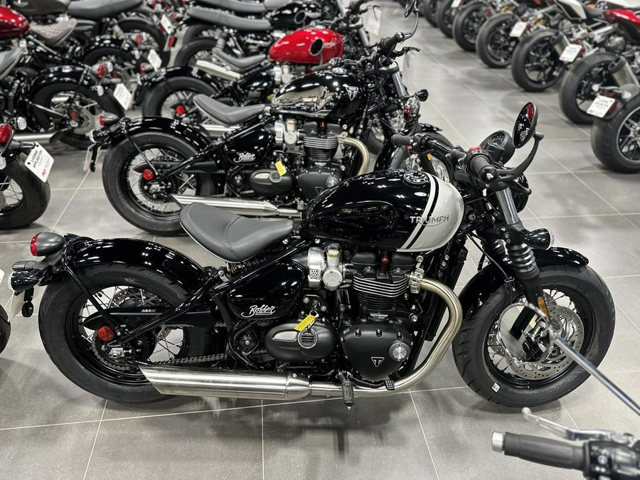 2024 Triumph Bonneville Bobber Jet Black/Ash Gray