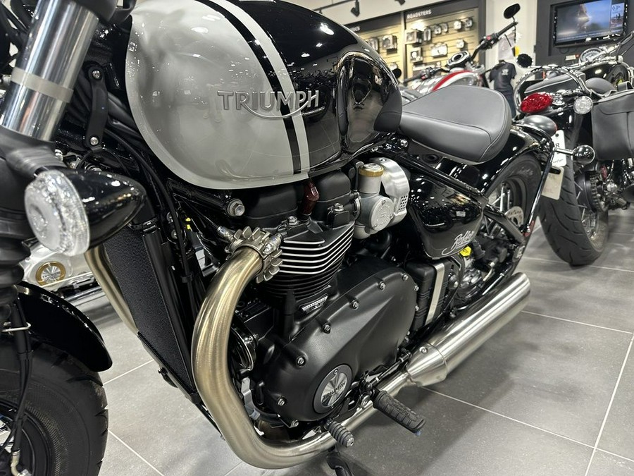 2024 Triumph Bonneville Bobber Jet Black/Ash Gray