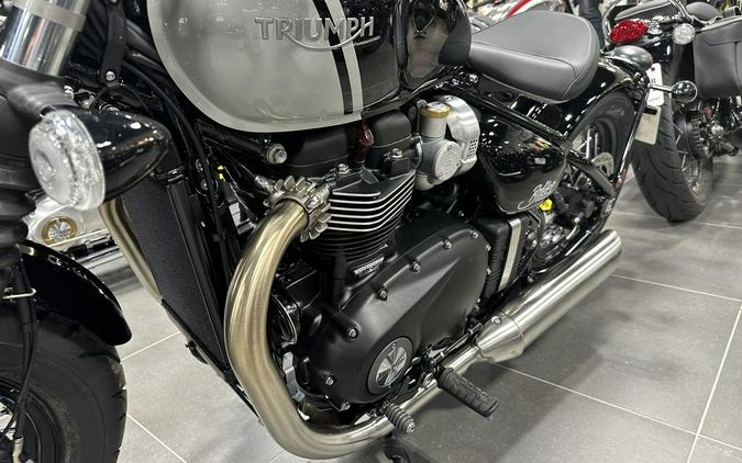 2024 Triumph Bonneville Bobber Jet Black/Ash Gray