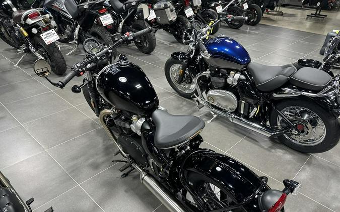 2024 Triumph Bonneville Bobber Jet Black/Ash Gray