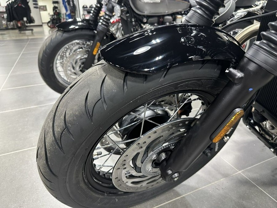 2024 Triumph Bonneville Bobber Jet Black/Ash Gray