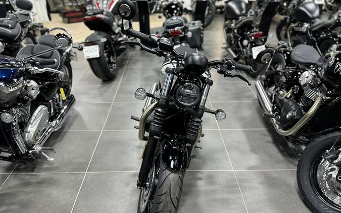 2024 Triumph Bonneville Bobber Jet Black/Ash Gray