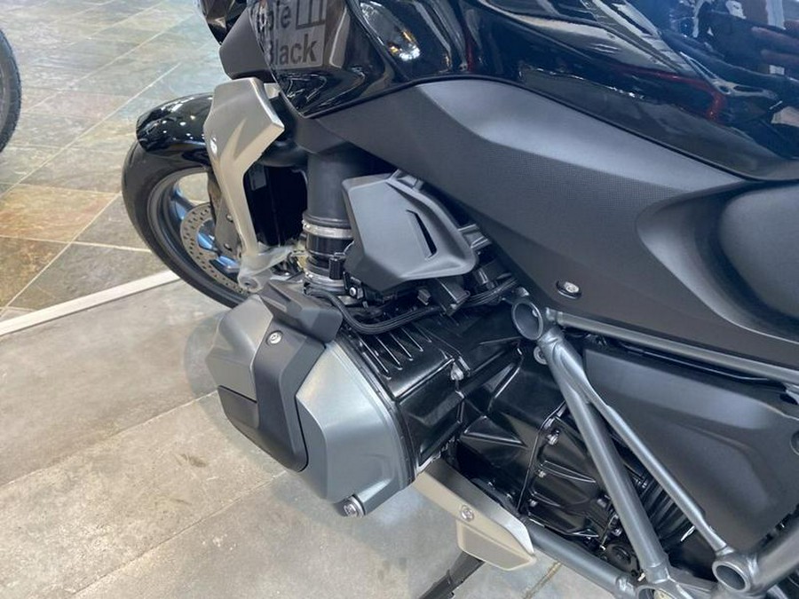 2023 BMW R 1250 R Triple Black