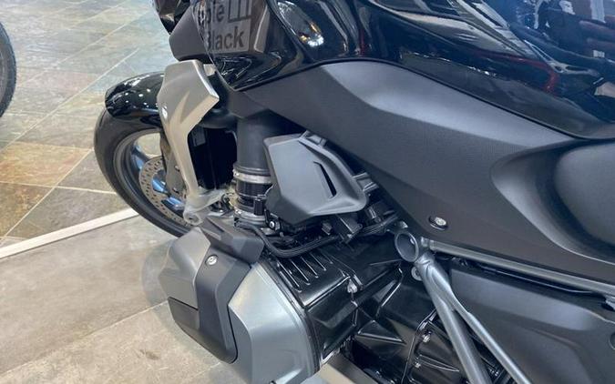 2023 BMW R 1250 R Triple Black