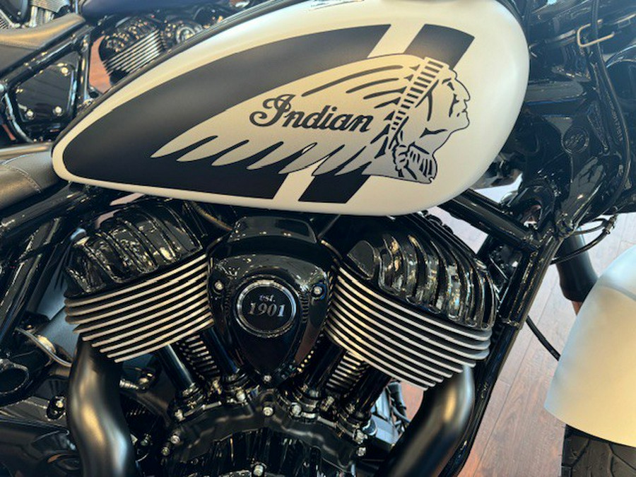 2024 Indian Motorcycle SPORT CHIEF