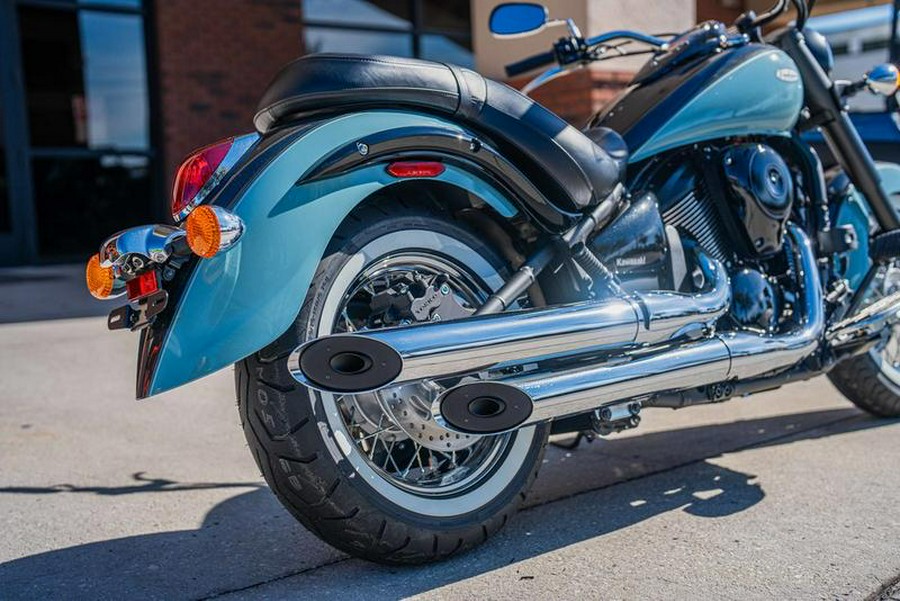 2025 Kawasaki Vulcan® 900 Classic