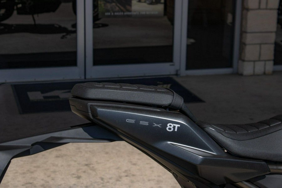 2026 SUZUKI GSX8T