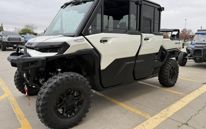 2026 Can-Am Defender MAX Limited HD11