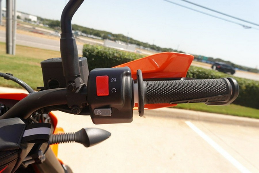 2024 KTM SMC 690 R