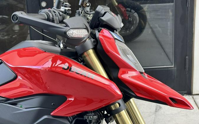 2027 Ducati Hypermotard V2 Ducati Red