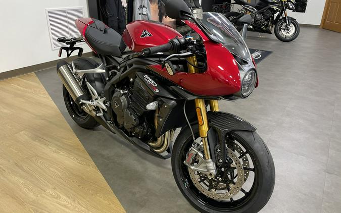 2022 Triumph Speed Triple 1200 RR