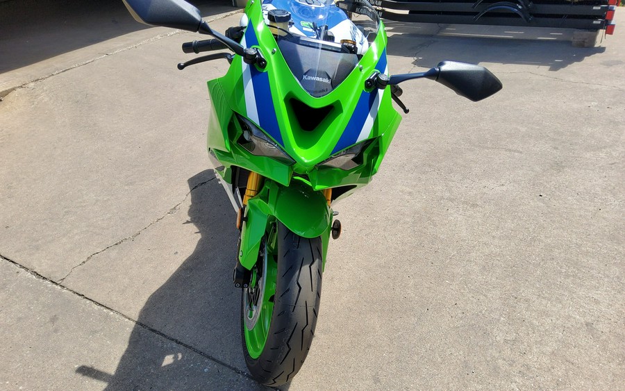 2024 Kawasaki Ninja® ZXT-6R ABS KRT Edition