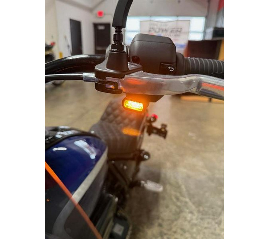 2024 Indian Motorcycle® Chief Dark Horse® Springfield Blue Smoke