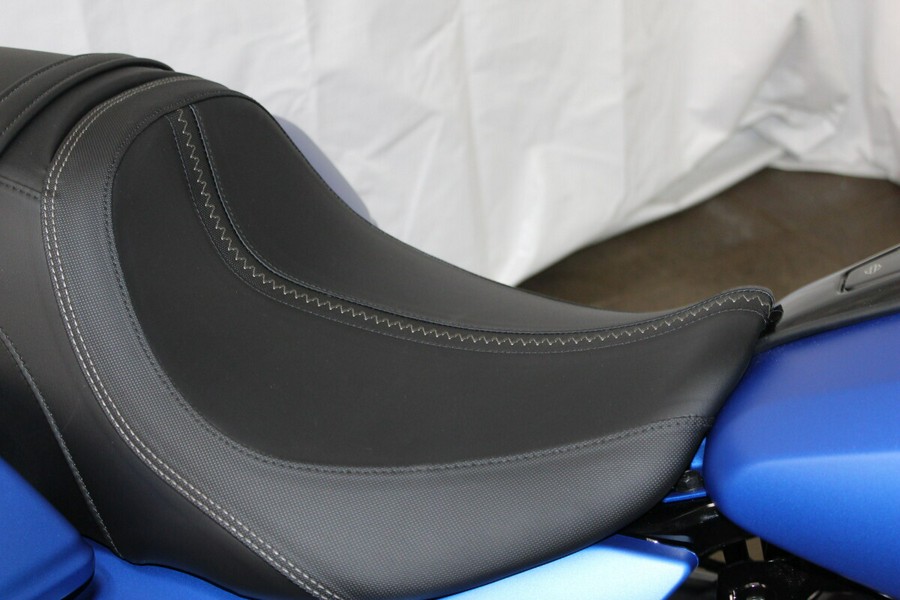 Harley-Davidson® Road Glide® 2026 FLTRX 84659472 AURORA BLUE DNM