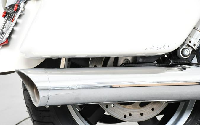 2014 Harley-Davidson FLD Switchback