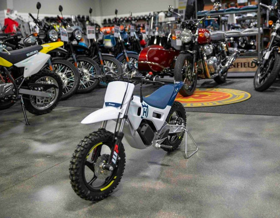 2024 Husqvarna EE 2