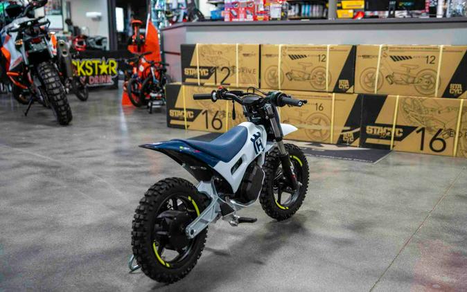 2024 Husqvarna EE 2