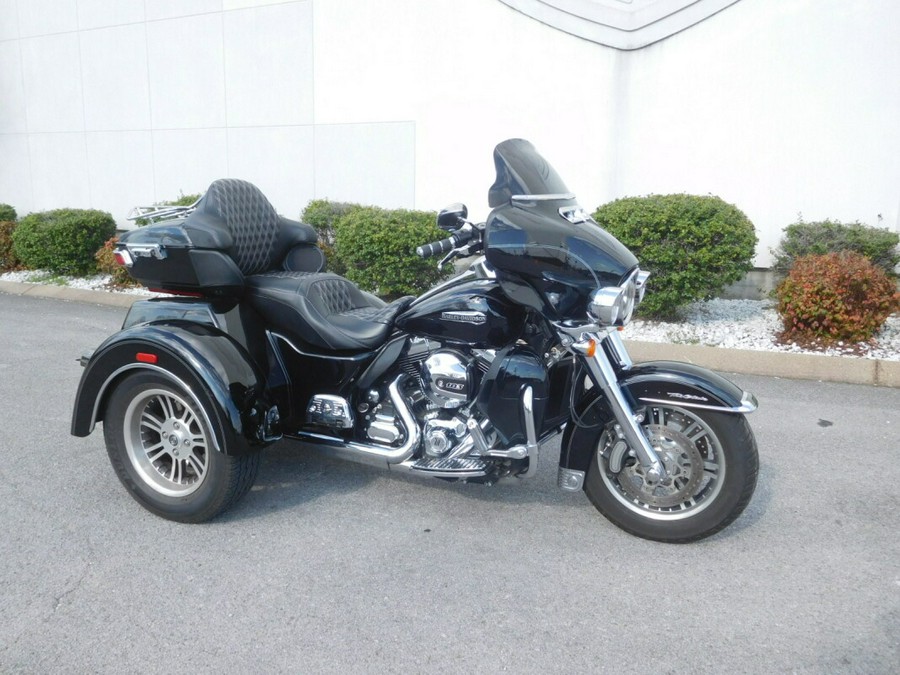 FLHTCUTG 2024 Tri Glide Ultra