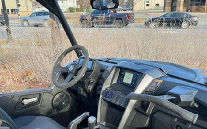 2025 Yamaha Wolverine RMAX4 1000 XT-R