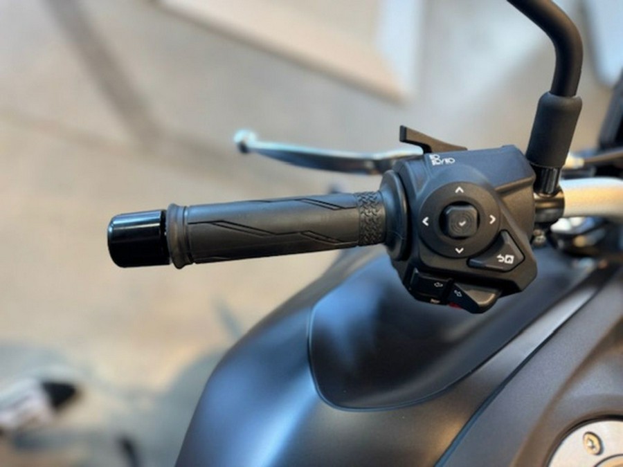 2025 Yamaha MT-07 CA