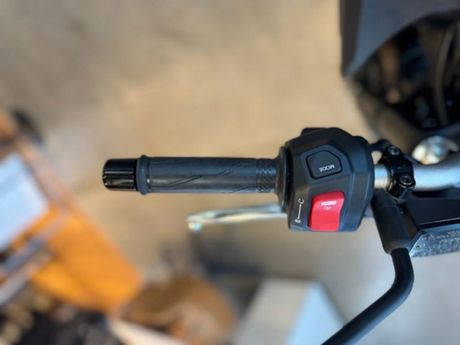 2025 Yamaha MT-07 CA