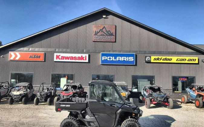 2026 Can-Am® Defender XT CAB HD11