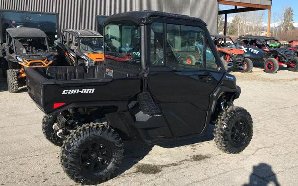 2026 Can-Am® Defender XT CAB HD11