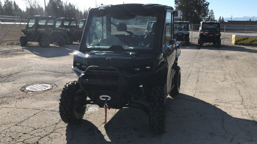 2026 Can-Am® Defender XT CAB HD11