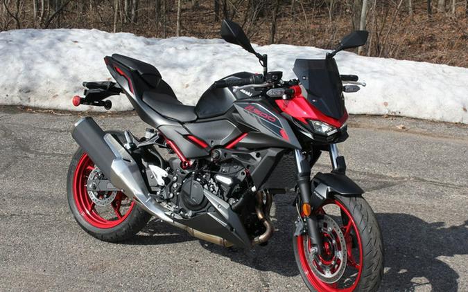 2025 Kawasaki Z500 SE ABS