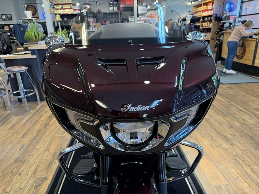 2026 Indian Challenger Limited 112 W/Powerband Audio Crimson