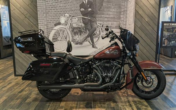 2018 Harley-Davidson Softail Heritage Classic 114 Review — From...