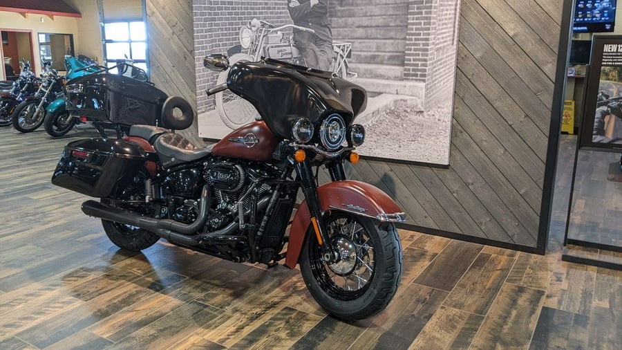 2018 Harley-Davidson Softail® Heritage Classic 114