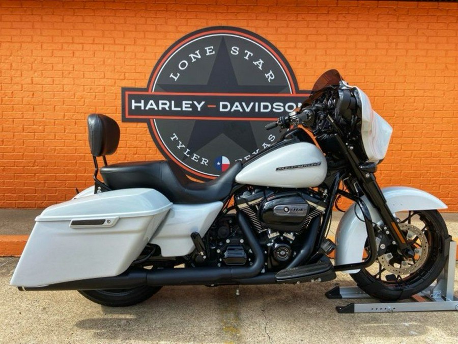 2020 Harley-Davidson® FLHXS - Street Glide® Special