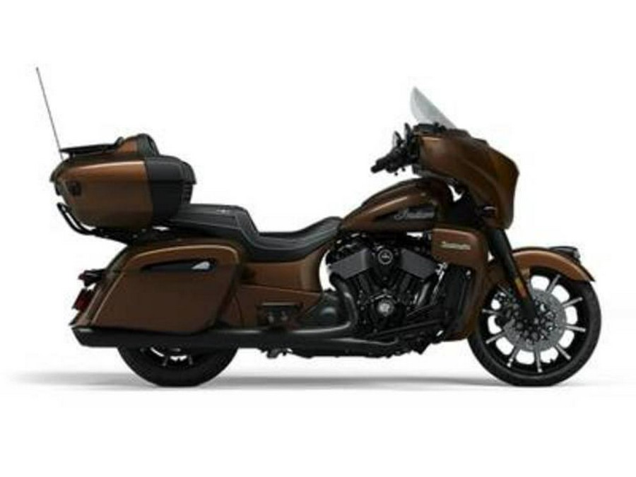 2023 Indian Motorcycle® Roadmaster® Dark Horse® Bronze Pearl Metallic