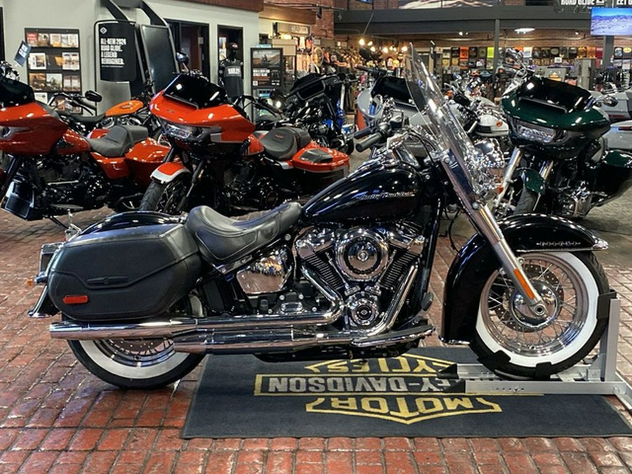 2019 Harley-Davidson Softail FLDE - Deluxe