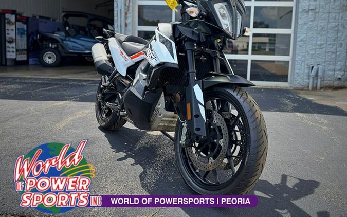 2019 KTM Adventure 790