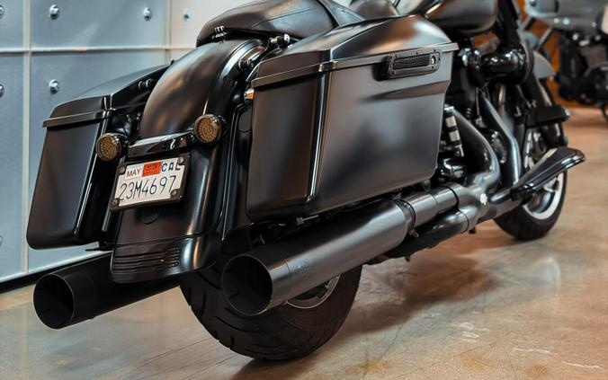 2017 Harley-Davidson® Street Glide® Special