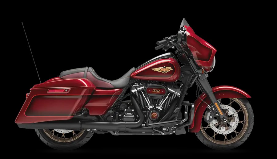 2023 Harley-Davidson® Street Glide® Special Heirloom Red Fade
