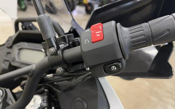 2025 Kawasaki KLR650 Pearl Crystal White/Metallic Carbon Gray A