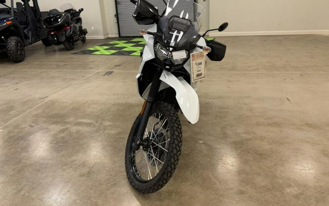 2025 Kawasaki KLR650 Pearl Crystal White/Metallic Carbon Gray A